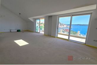 009 2021 383 sibenik apartment with sea view for sale