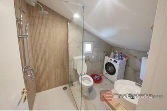 005 2021 384 trogir house in first row to the sea for sale