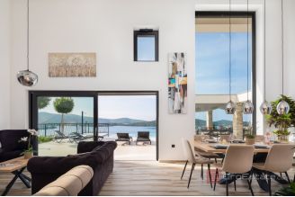 019 2047 07 Sibenik Villa with pool and a sea view for sale