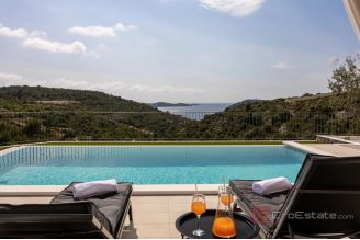 016 2044 19 rogoznica new villa with sea view for sale