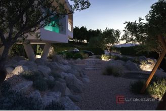 020 2022 414 Building land with a project for a construction of a villa for sale