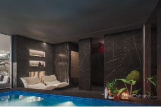 020 2022 414 Building land with a project for a construction of a villa for sale