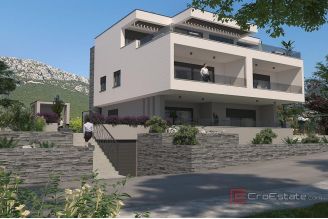 007 2045 10 Kastela Three bedroom apartment in a quiet location for sale