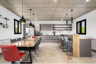 014 2045 12 Trilj Modern villa with pool for sale