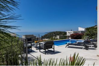 018 2048 13 Makarska Luxury villa with panoramic sea view for sale