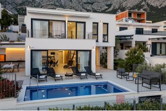 018 2048 13 Makarska Luxury villa with panoramic sea view for sale