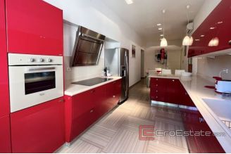 016 1024 03 opatija exclusive apartment with sea view for sale