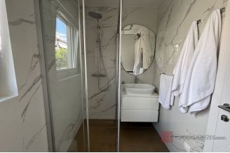 015 2035 160 Split Bol Luxurious three bedroom apartment for rent