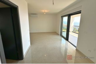 012 2022 415 rogoznica two bedroom apartment for sale