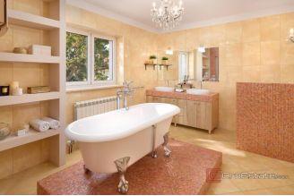 020 2045 15 Split Bacvice Unique villa with pool near the sea for sale