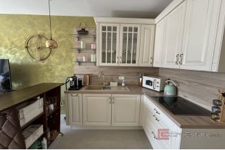 017 2035 162 Ciovo Modern two bedroom apartment for sale