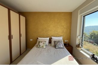 017 2035 162 Ciovo Modern two bedroom apartment for sale
