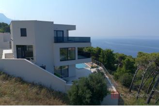 015 2038 85 makarska villa with pool and sea view for sale