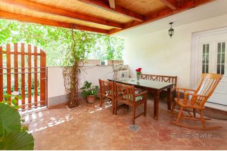 009 2049 01 Omis Charming house in the center for sale