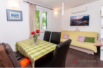 009 2049 01 Omis Charming house in the center for sale