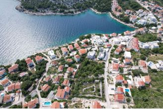 010 2044 12 Rogoznica Apartment with pool and sea view for sale