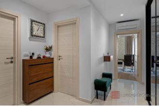 019 2022 418 Kastela Luxury penthouse with a panoramic view of the sea for sale1