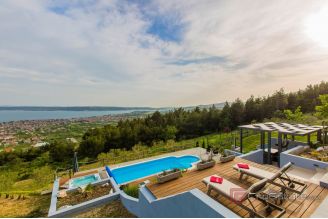 020 2031 133 kastela luxury villa with panoramic sea view for sale