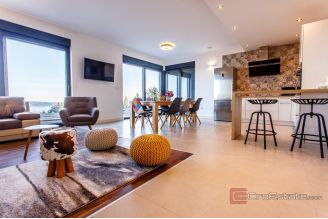 020 2031 133 kastela luxury villa with panoramic sea view for sale