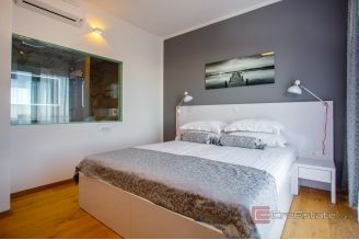 020 2031 133 kastela luxury villa with panoramic sea view for sale