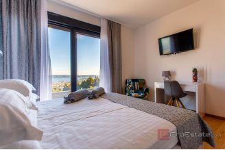 020 2031 133 kastela luxury villa with panoramic sea view for sale