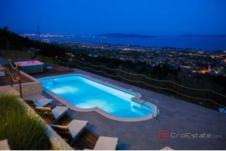 020 2031 133 kastela luxury villa with panoramic sea view for sale