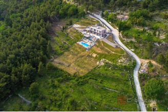020 2031 133 kastela luxury villa with panoramic sea view for sale