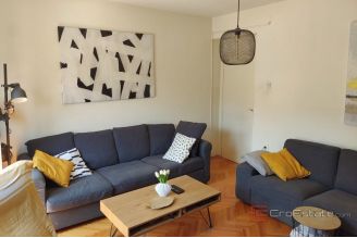 015 2035 163 Split Kman two bedroom apartment for sale