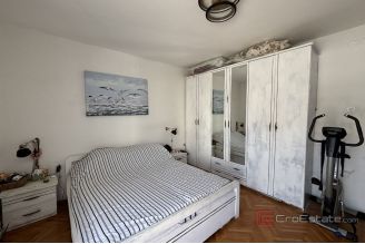 015 2035 163 Split Kman two bedroom apartment for sale