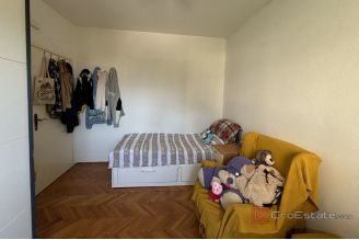 015 2035 163 Split Kman two bedroom apartment for sale