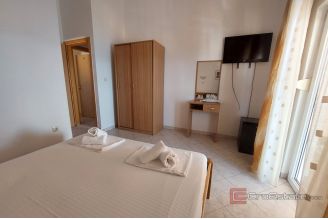 015 2026 110 Omis Hotel with sea view for sale