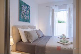 012 2036 106 Split area beautiful sunny apartment for rent