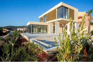 012 2016 617 rogoznicamodern villa with pool and sea view for sale