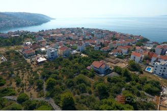 005 2035 165 island ciovo building land near the sea for sale