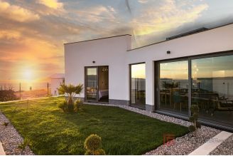 012 5310 30 Split Area Detached house with panoramic sea view for sale