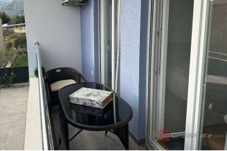 017 2031 135 omis modern apartment with partial sea view for sale