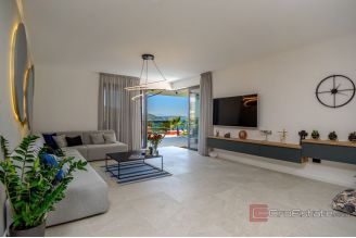 020 2021 385 trogir luxury villa with sea view for sale