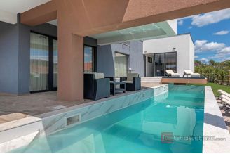 020 2021 386 near sibenik modren villa for sale