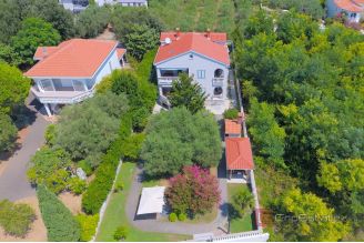 020 2021 390 zadar house in first row to the sea for sale