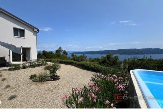017 1024 09 Labin Detached house with panoramic sea view for sale