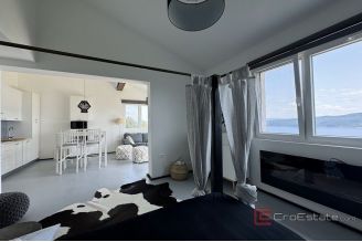 017 1024 09 Labin Detached house with panoramic sea view for sale