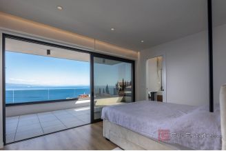 014 1024 10 Opatija Luxurious penthouse in the center for sale