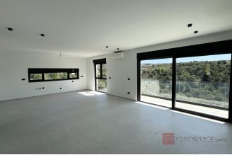 010 2044 24 Primosten Luxury apartment with sea view sale