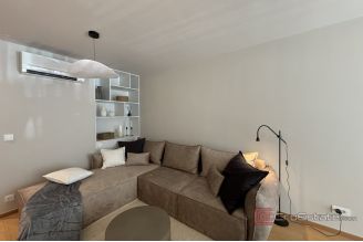 015 2035 160 Split Bol Luxurious three bedroom apartment for rent