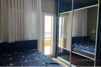 012 2046 19 Rogoznica House in the first row to the sea for sale