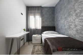 019 2050 03 Hvar Modern apartments with sea view for sale