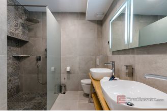 019 2050 03 Hvar Modern apartments with sea view for sale