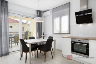 019 2050 03 Hvar Modern apartments with sea view for sale