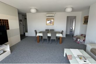 016 2045 27 Split Dragovode Spacious penthouse with a sea view for sale