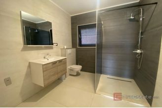 011 5311 30 Vodice Newly built two bedroom apartment sale